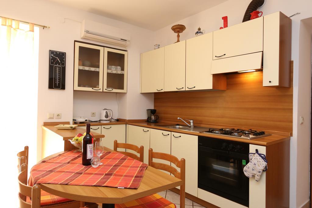 Apartment Josip リスィカ エクステリア 写真